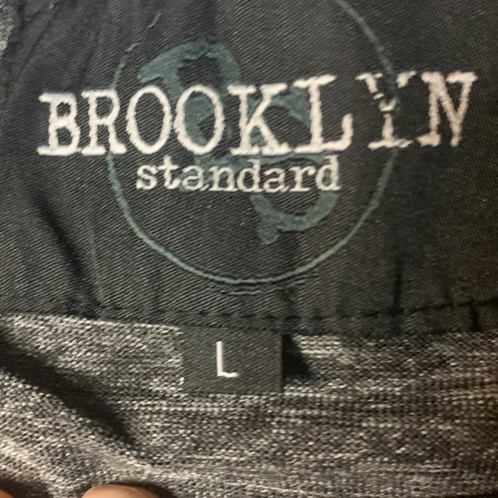 NWT Brooklyn Standard Reflective Shirt - Picture 7 of 9